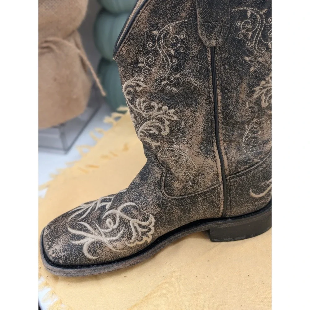 Old West Distressed Charcoal Embroidered Cowboy Boots BSC1825 Coquette Size 2